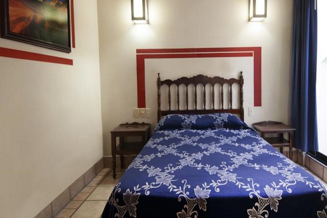 Hotel Arboledas Industrial Guadalajara Eksteriør billede